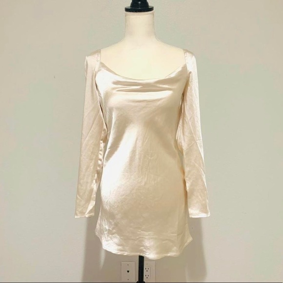 Princess Polly Star Power Dress - Picture 3 of 6